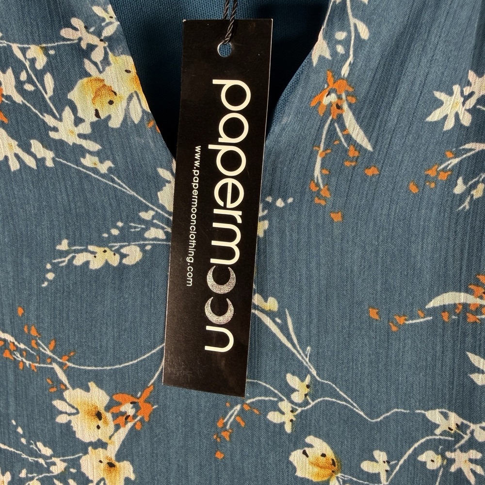 Papermoon Blue Floral Sleeveless Blouse - Picture 2 of 7